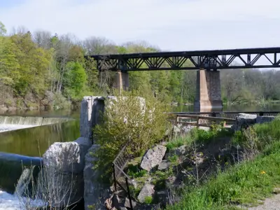 PenmansDam_Paris_Photo_5.11.23  (28).jpg