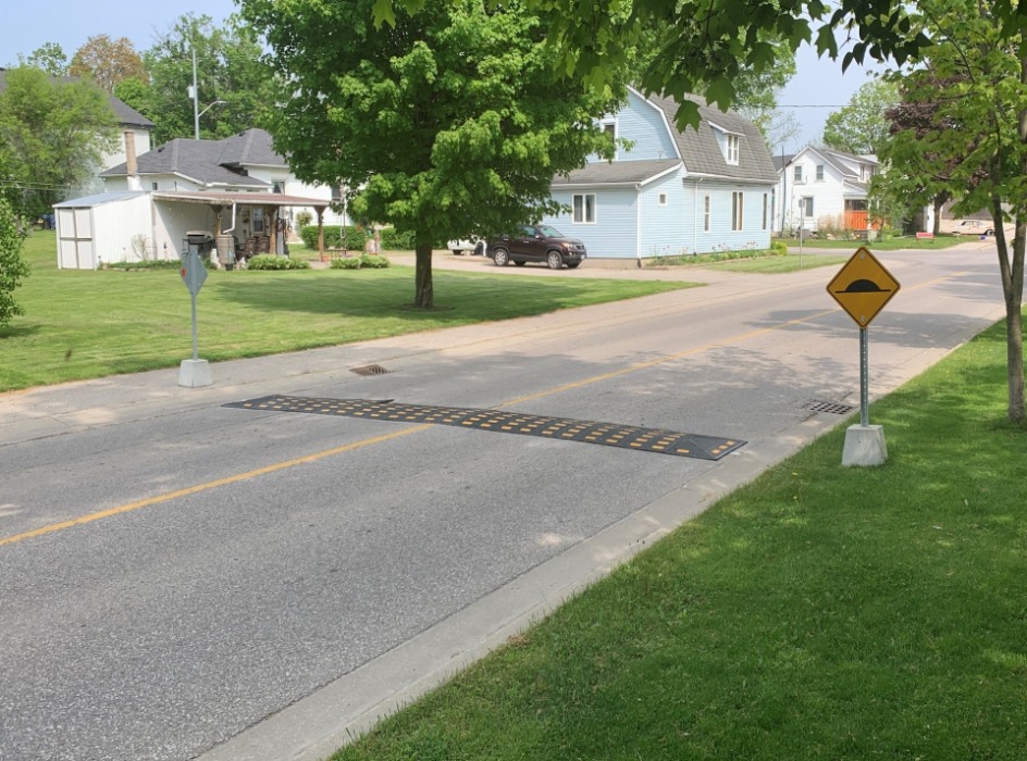 Temporary traffc calming measure - Street-wide speed bump